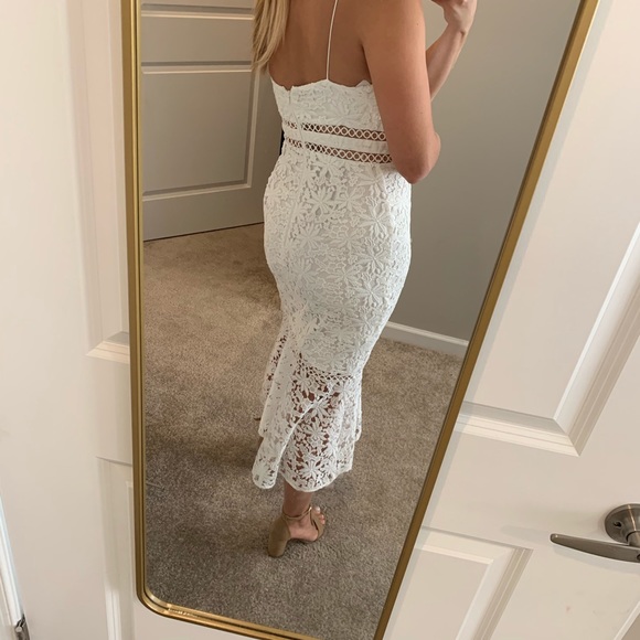 White lace dress - Picture 4 of 4